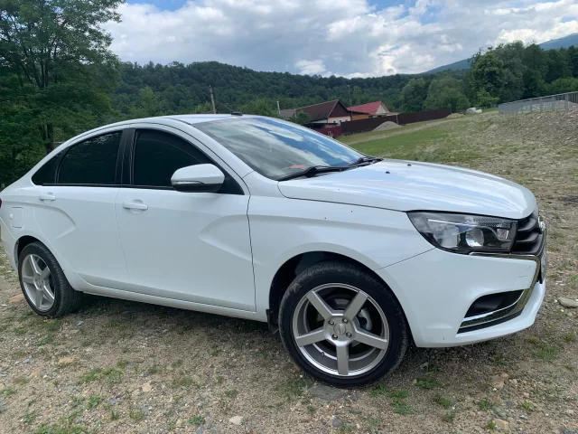 Евгений Гурский