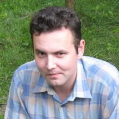 Роман Мельников