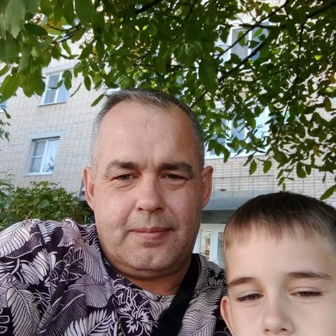 Геннадий Мельников
