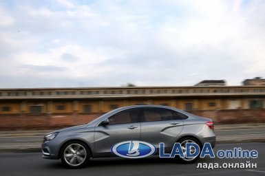 фото лада веста в городе