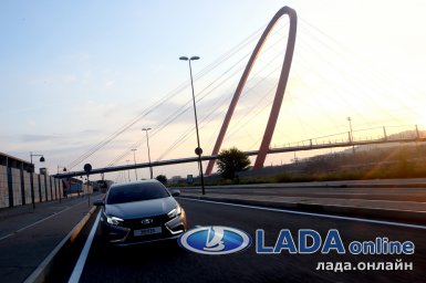 фото лада веста в городе