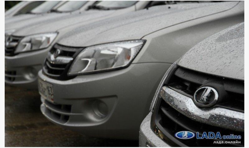 (AEB) Список самых покупаемых легковых автомобилей в России (октябрь 2014)