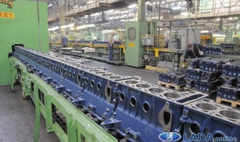 Автомобили Лада Ларгус и Лада Приора будут оснащаться новыми двигателями с объемом 1.8 литра