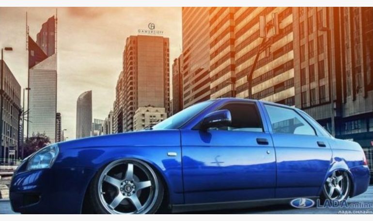 По итогам сентября Лада Приора вошла в ТОП-10 самых популярных авто России