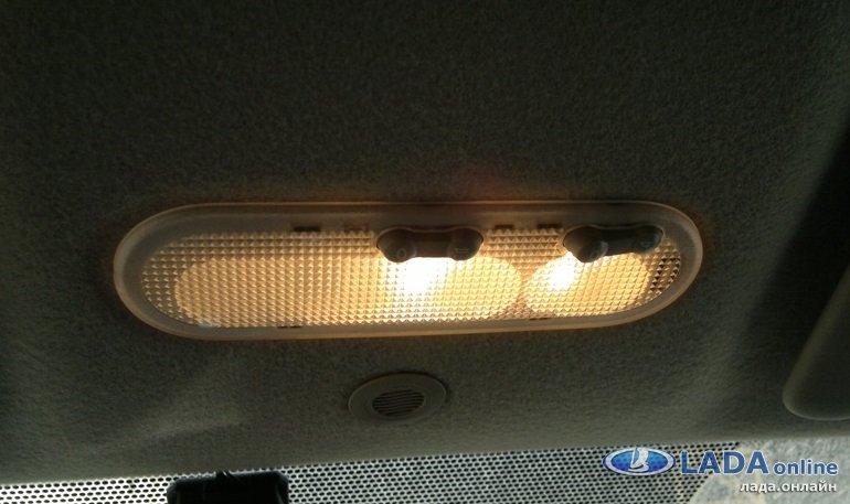 Доработка плафона освещения салона Лада Ларгус Доработка плафона освещения салона Лада Ларгус