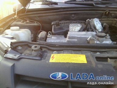 Установка уплотнителя капота на Лада Гранта
