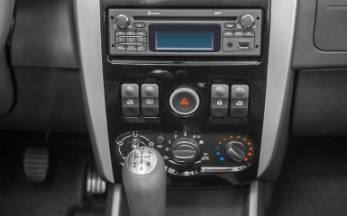 Фото салона Лада Ларгус 5 мест