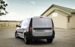 Фото Лада Ларгус фургон