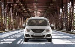 Фото Лада Ларгус 5 мест