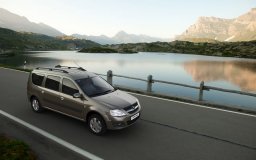 Фото Лада Ларгус 5 мест