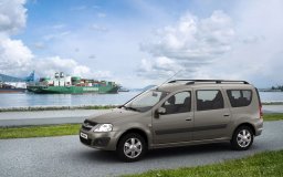 Фото Лада Ларгус 5 мест