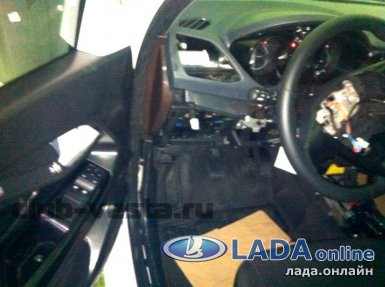 Шпионские фото салона Лада Веста