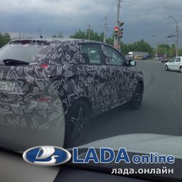 Первые шпионские фото Lada XRay