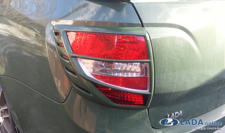 Стоит ли устанавливать накладки на задние фонари Лада Гранта Стоит ли устанавливать накладки на задние фонари Лада Гранта