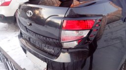 накладки на задние фонари Лада Гранта