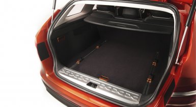 фото багажника лада веста кросс