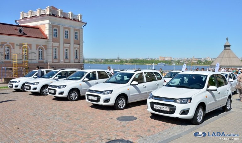 Сотрудники дилерских центров Лада будут учиться в Академии Сотрудники дилерских центров Лада будут учиться в Академии