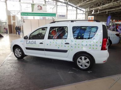 Фото Лада Ларгус CNG (ГБО)