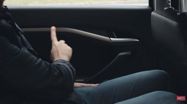 линия на дверях лада веста разного цвета