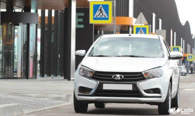 Первые отзывы владельцев Лада Веста 2015