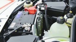 моторный отсек лада ларгус