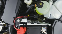 моторный отсек лада ларгус