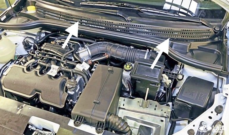 Как снять жабо (ветровую накладку) Лада Веста Как снять жабо (ветровую накладку) Лада Веста