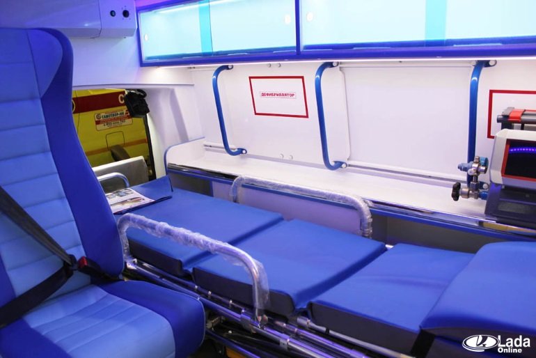 На базе Лада Ларгус сделали скорую помощь