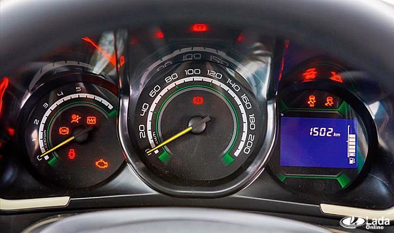 Как снять комбинацию приборов на Lada XRAY Как снять комбинацию приборов на Lada XRAY