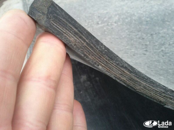 кусок транспортерной ленты высотой 1 см