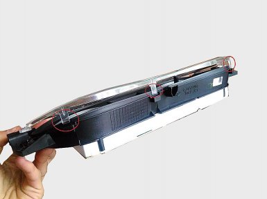 крепления стекла панели приборов Лада Ларгус