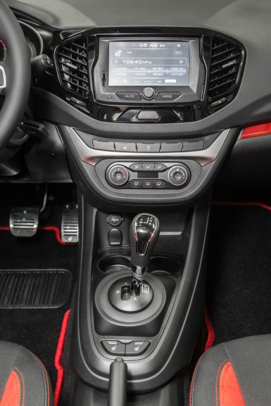 салон юбилейной версии Лада Веста «50 Anniversary»