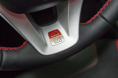 салон юбилейной версии LADA XRAY «50 Anniversary»