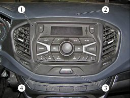 снять рамку магнитолы Весты