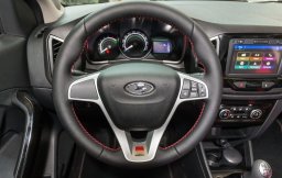 салон юбилейной версии LADA XRAY «50 Anniversary»