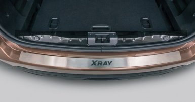 накладока из нержавейки на задний бампер Lada XRAY