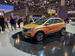 фото Lada XRAY Cross концепт на ММАС-2016