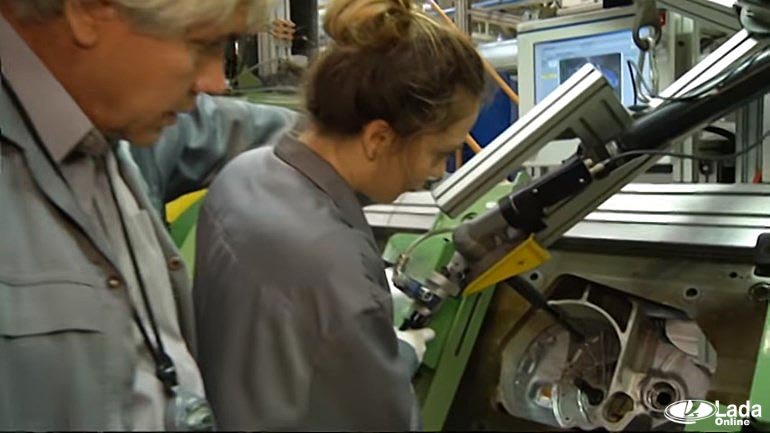 производственная линия АВТОВАЗа