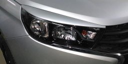 реснички для фар Лада Веста