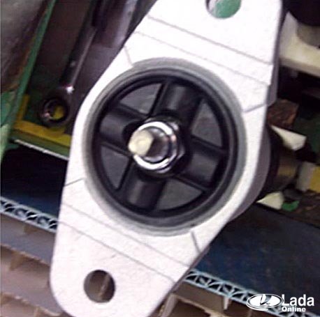 резиновый шарнир задней подвески лада веста резиновый шарнир задней подвески лада веста