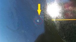 Почему лопнуло заднее стекло на Lada XRAY и Веста, разбираются владельцы