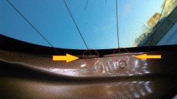 металлическая кромка на рамке заднего стекла lada xray