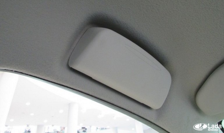 Установка очечника на Лада Веста Установка очечника на Лада Веста