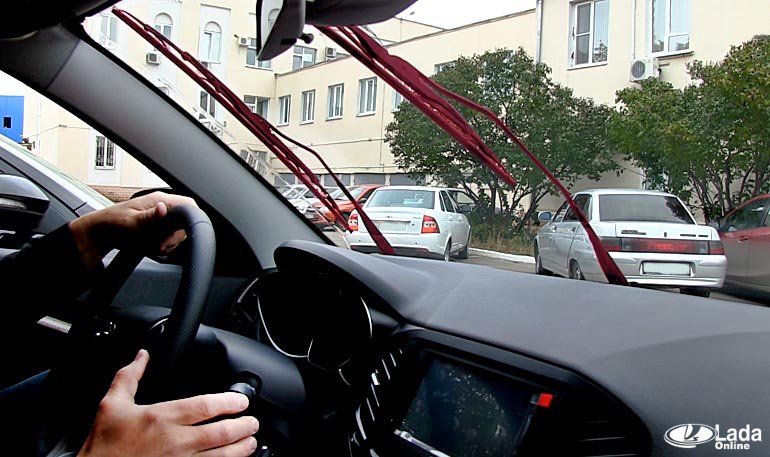 Как перевести дворники в сервисный режим на Lada Vesta и XRAY Как перевести дворники в сервисный режим на Lada Vesta и XRAY