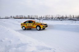 Лада Веста на 20-ой ледовой Рождественской гонки чемпионов