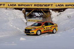 Лада Веста на 20-ой ледовой Рождественской гонки чемпионов