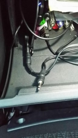 Как выпаять AUX на штатной ММС Лада Гранта, Калина и Приора