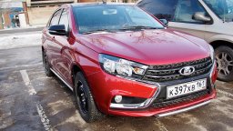 Нужна ли дополнительная защита бамперов и порогов для Лада Веста?