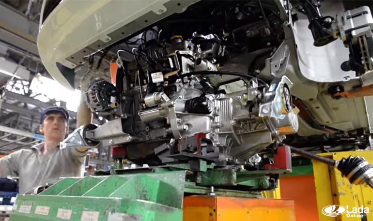 АВТОВАЗ показал «свадьбу» автомобилей LADA АВТОВАЗ показал «свадьбу» автомобилей LADA