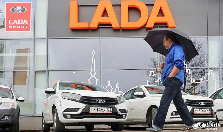 АВТОВАЗ планирует увеличить продажи в 2017 году на 13%